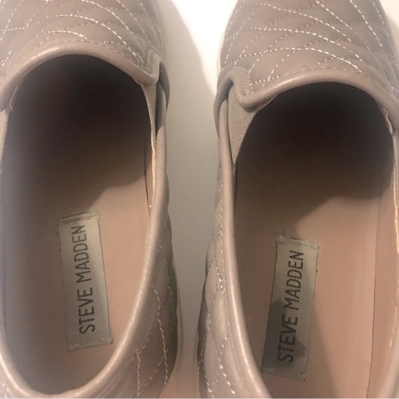 Steve Madden| Steve Madden tan quilted sneakers size 7.5M - Picture 4 of 11